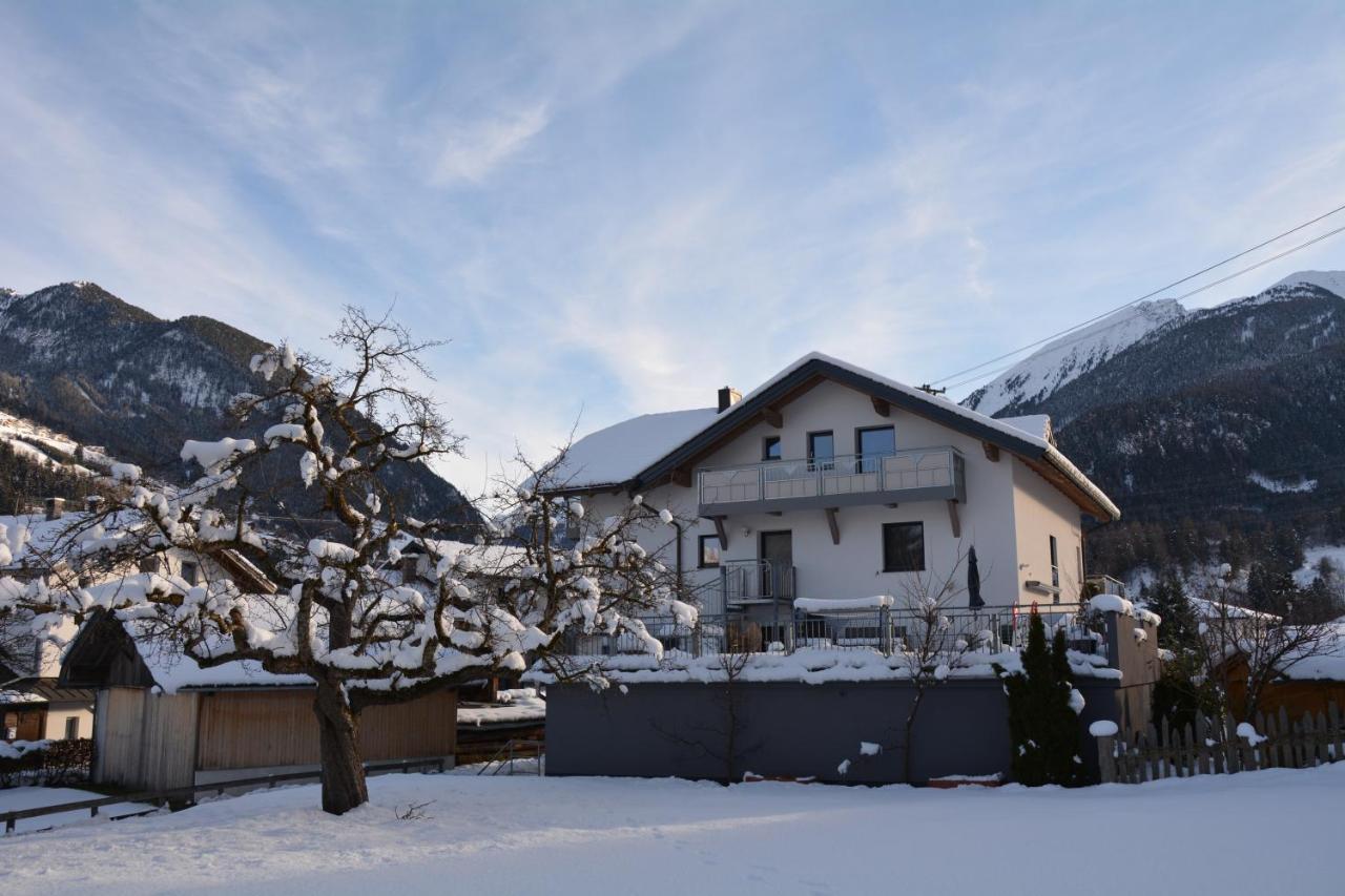 Apart Pitztalurlaub ヴェンス エクステリア 写真