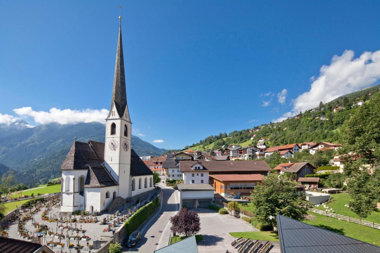Apart Pitztalurlaub ヴェンス エクステリア 写真