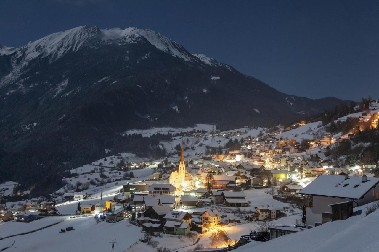 Apart Pitztalurlaub ヴェンス エクステリア 写真