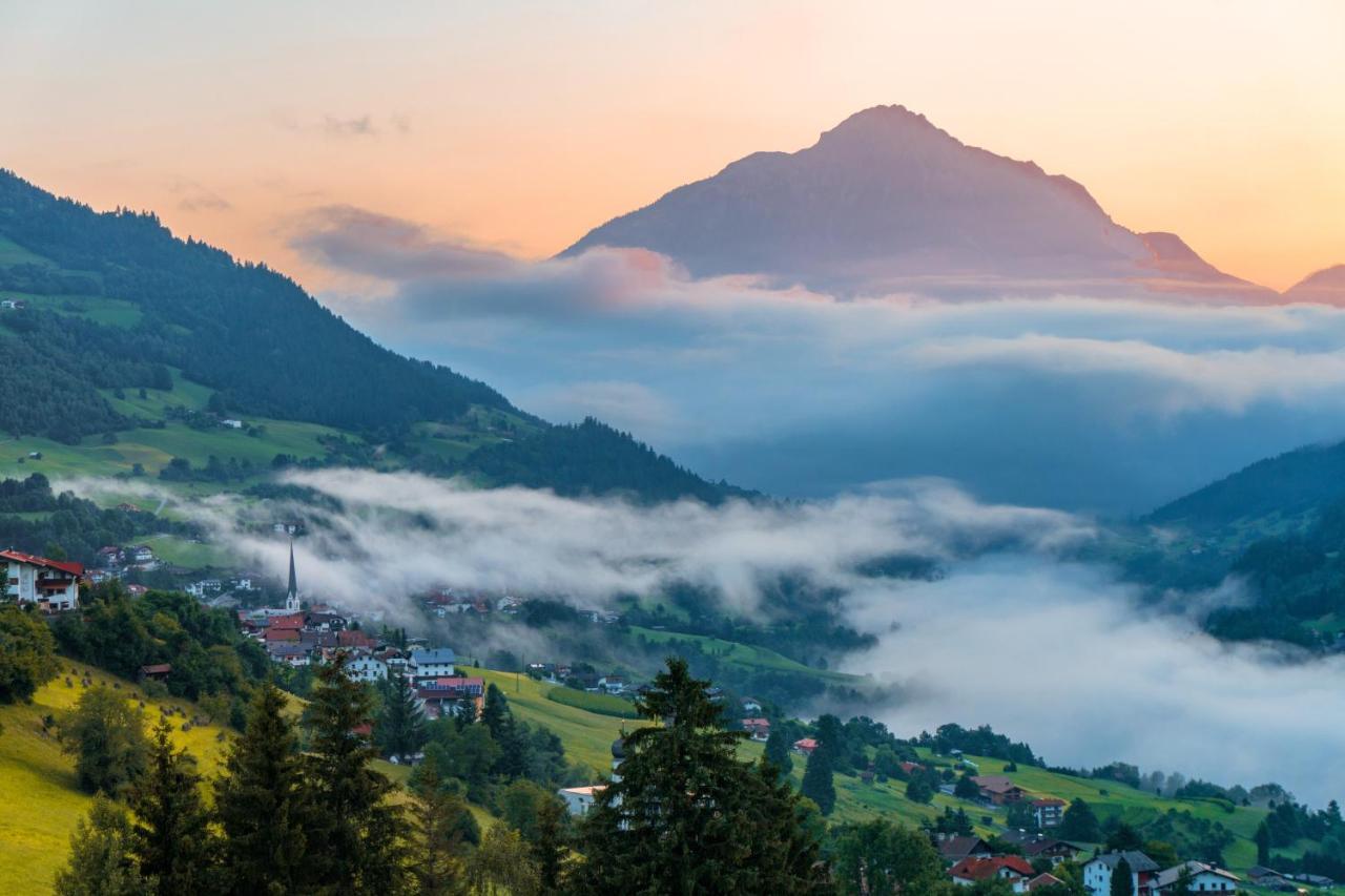 Apart Pitztalurlaub ヴェンス エクステリア 写真